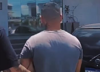 Ladrão suspeito de roubar farmácias com uma furadeira é preso em Campos