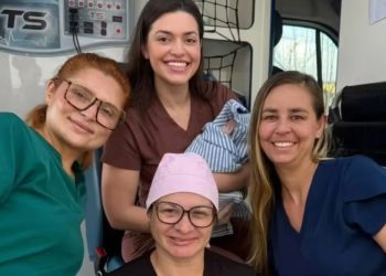 Bebê nasce dentro de carro de aplicativo na porta de hospital em Campos