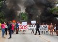 Pelo segundo dia consecutivo, moradores de Martins Lage bloqueiam Campos-São João da Barra