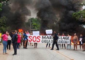 Pelo segundo dia consecutivo, moradores de Martins Lage bloqueiam Campos-São João da Barra